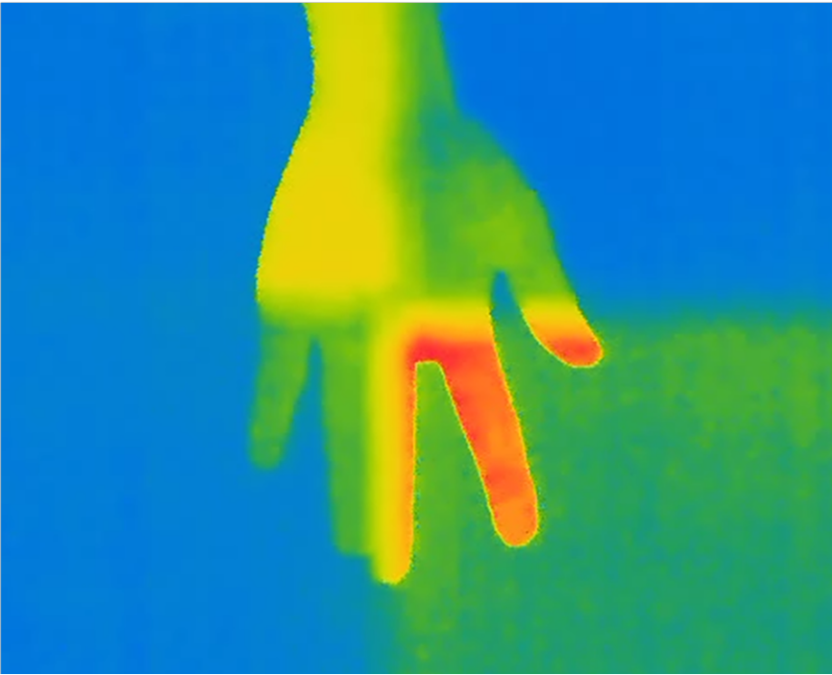遮熱特性の異なる表面の熱画像評価